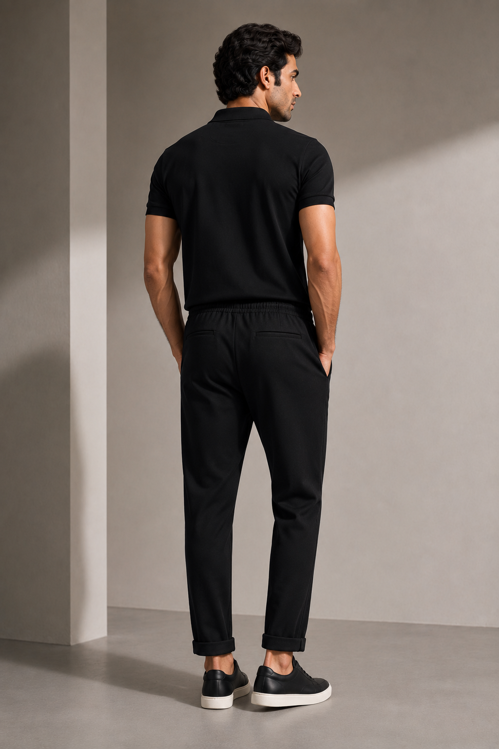 Essential Trouser - Jet Black