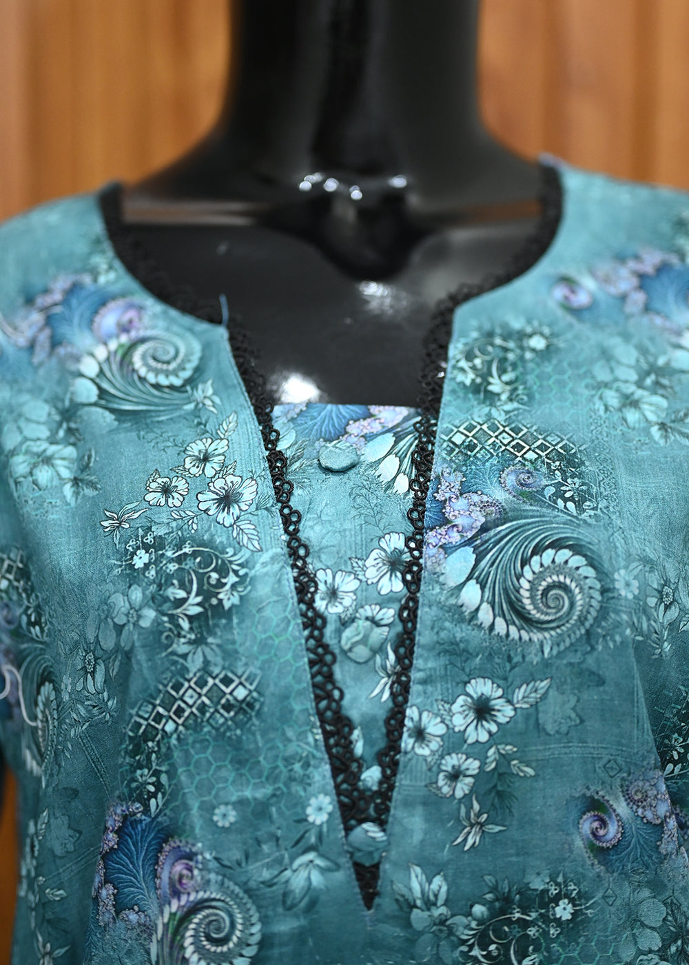 Shifona – 2 Piece Ready to Wear Printed Lawn Suit