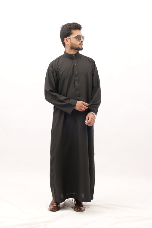 Men’s Classic Arabic Thobe – Black | Elegant & Timeless